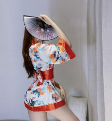화이트 플라워 유카타 세트