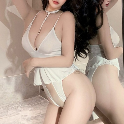 화이트 쉬폰 이머시브 무드